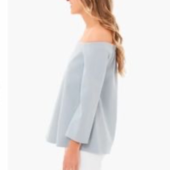 Tuckernuck Miranda Off-shoulder Top, French Blue M - Picture 3 of 12